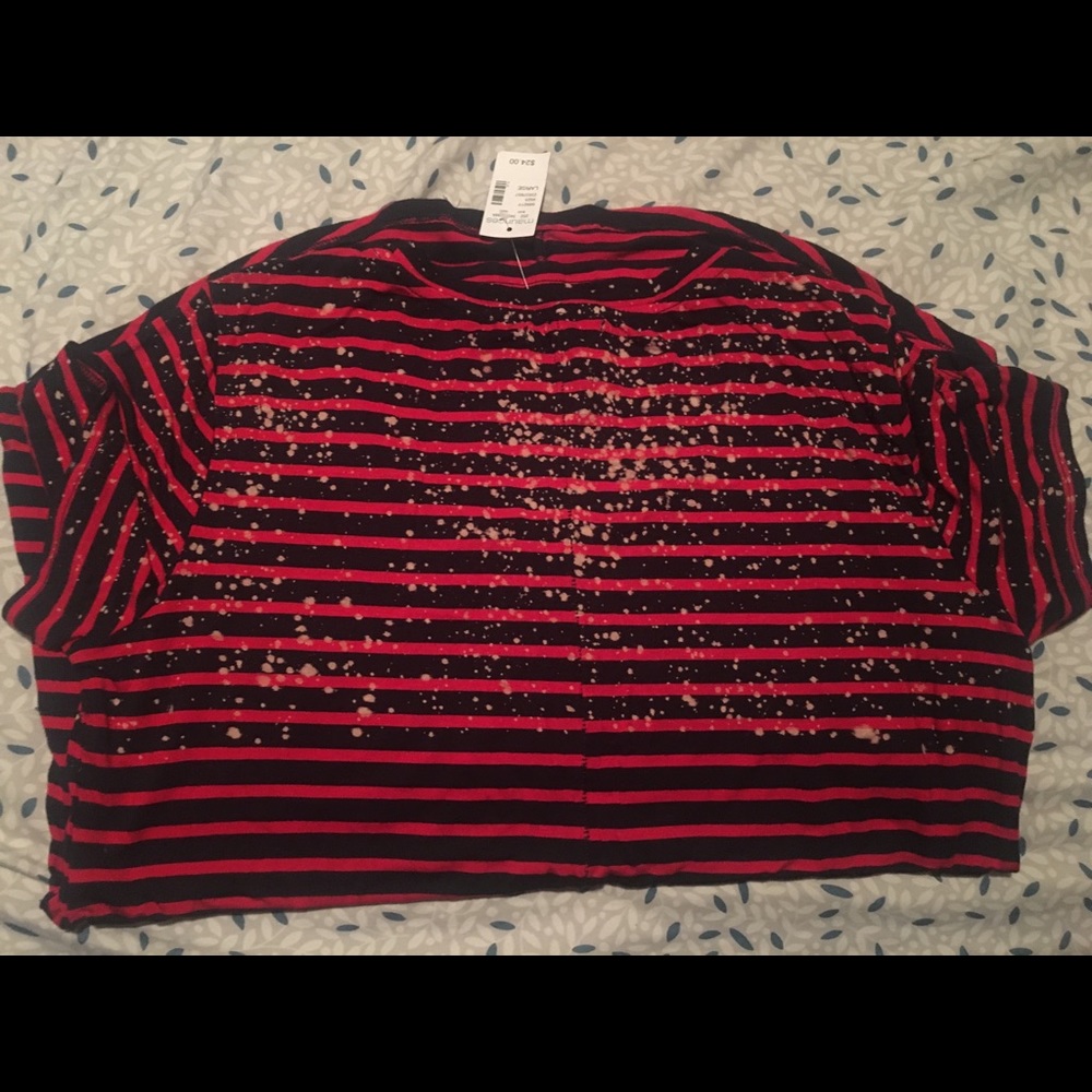 Maurice’s Navy and Red Stripe 24/7 Tee NWT